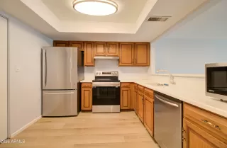 Photo #2: 7001231 Listing 