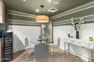 Photo #5: 7001250 Listing 