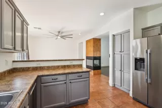 Photo #6: 7001467 Listing 