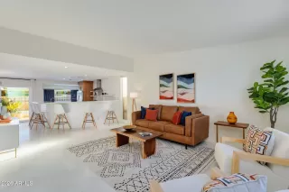 Photo #6: 7001519 Listing