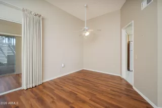 Photo #5: 7001636 Listing 