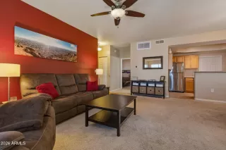 Photo #4: 7001686 Listing 