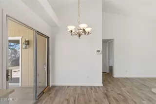 Photo #6: 7001761 Listing 