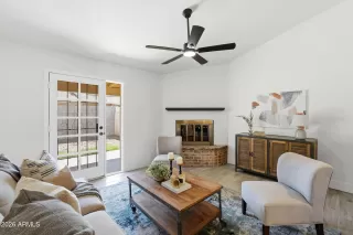 Photo #3: 7001912 Listing