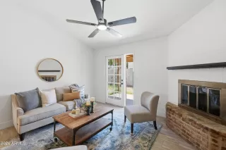 Photo #4: 7001912 Listing