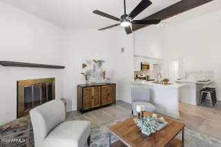 Photo #5: 7001912 Listing