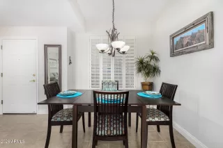 Photo #6: 7001993 Listing 