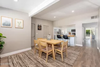 Photo #2: 7002193 Listing 