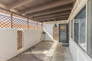 Photo #1: 7002404 Listing