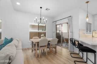 Photo #1: 7002531 Listing 