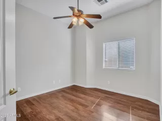 Photo #5: 7002609 Listing 