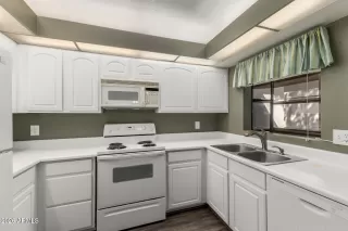 Photo #1: 7002617 Listing 