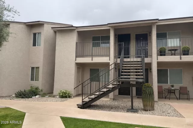 MLS: 7002749 Condo For Sale