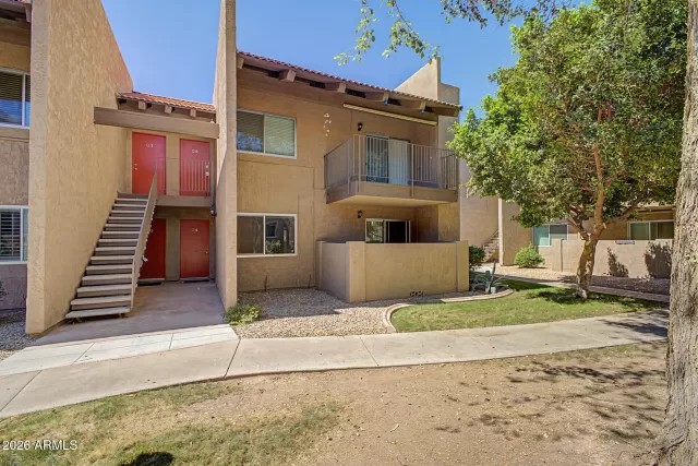 MLS: 7002777 Condo For Sale