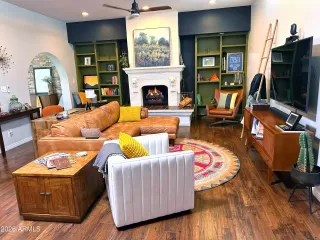 Photo #4: 7002907 Listing