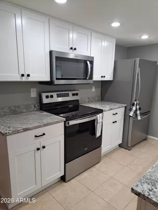 Photo #2: 7002975 Listing 