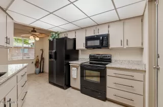 Photo #5: 7003000 Listing 