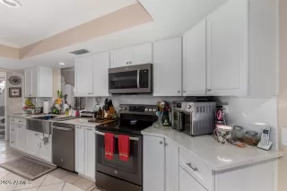 Photo #3: 7003043 Listing 