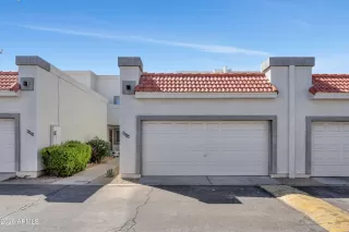 More Details about MLS # 7003070 : 9084 N 47TH LANE