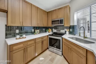 Photo #5: 7003070 Listing 