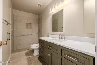 Photo #6: 7003110 Listing 