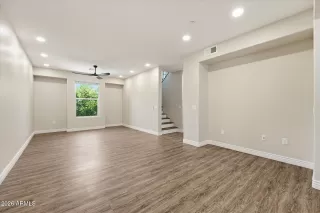 Photo #6: 7003310 Listing 