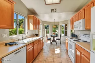 Photo #4: 7003352 Listing 