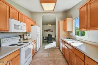 Photo #6: 7003352 Listing 