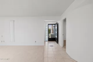 Photo #1: 7003421 Listing 