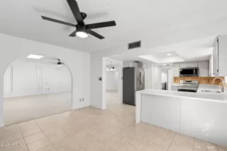 Photo #6: 7003421 Listing 