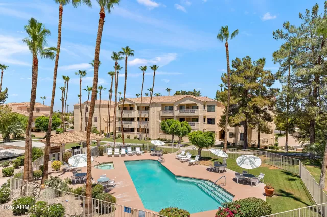 MLS: 7003508 Condo For Sale