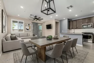 Photo #1: 7003549 Listing 