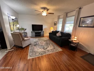 Photo #5: 7003582 Listing