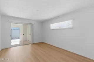 Photo #5: 7003626 Listing