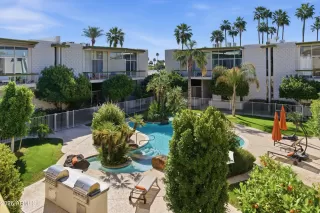 Photo #1: 7003834 Listing 