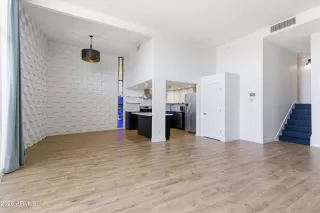 Photo #6: 7003834 Listing 