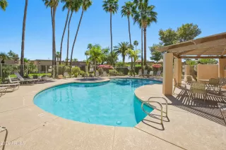 Photo #4: 7003857 Listing 