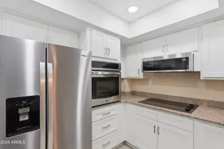 Photo #2: 7003874 Listing