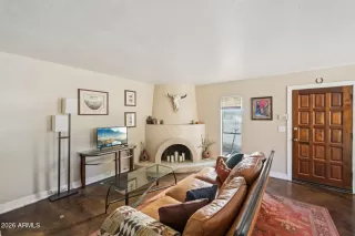 Photo #4: 7003943 Listing