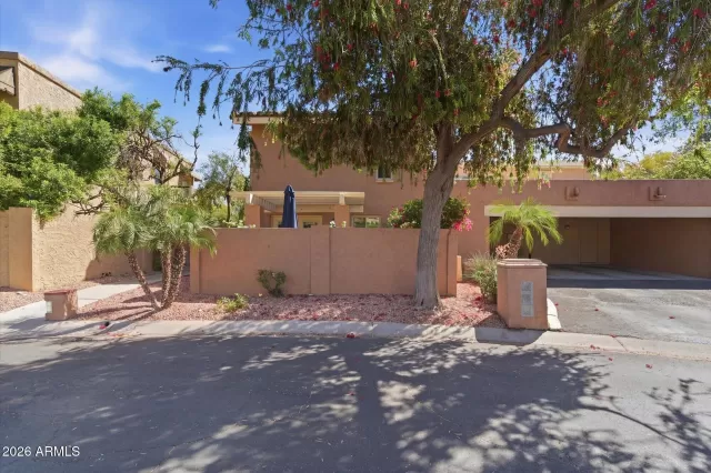 MLS: 7003951 Condo For Sale