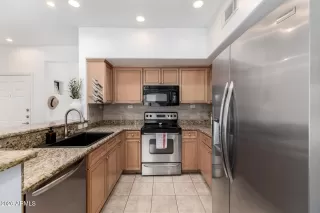 Photo #5: 7004064 Listing 