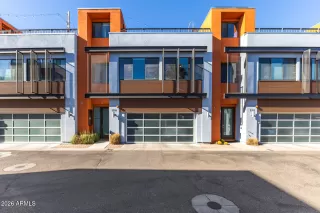 Photo #1: 7004096 Listing