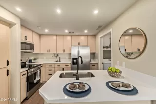 Photo #4: 7004154 Listing