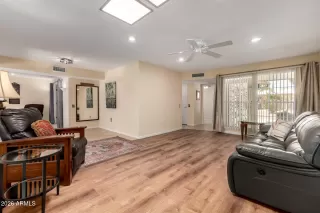 Photo #5: 7004193 Listing 