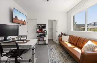 Photo #5: 7004297 Listing 