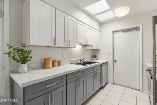 Photo #2: 7004302 Listing 