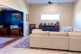Photo #3: 7004360 Listing