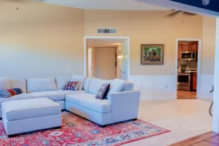 Photo #5: 7004360 Listing