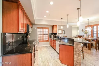 Photo #6: 7004382 Listing 