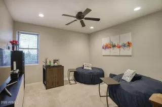 Photo #5: 7004421 Listing